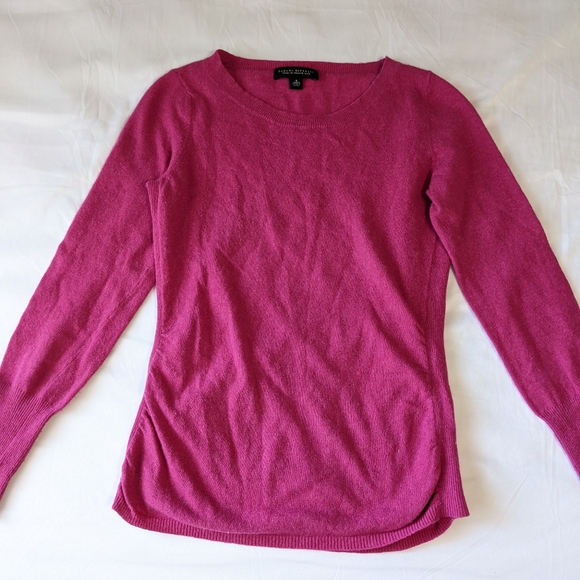 Banana Republic Cashmere Wool Blend Sweater Pink Small - Picture 2 of 7